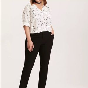 Torrid delux strec pants size 12 - 14- 22 size